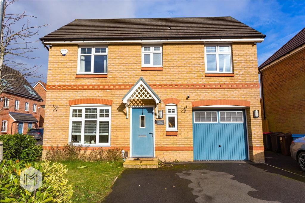 Thorne Crescent, Worsley, Manchester... 3 bed detached house £350,000