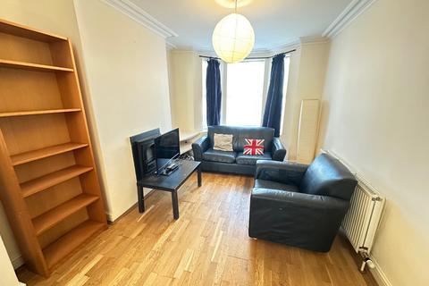 undefined, Talbot Road, Luton, Bedfordshire