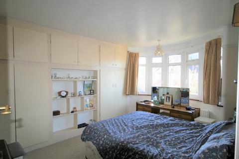 25 Claremont Road, London, W13 0DF