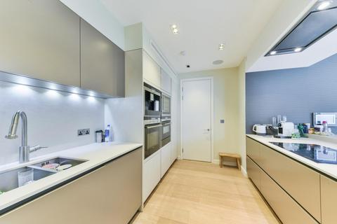 3 bedroom apartment to rent, Sterling Mansions, Leman Street, E1