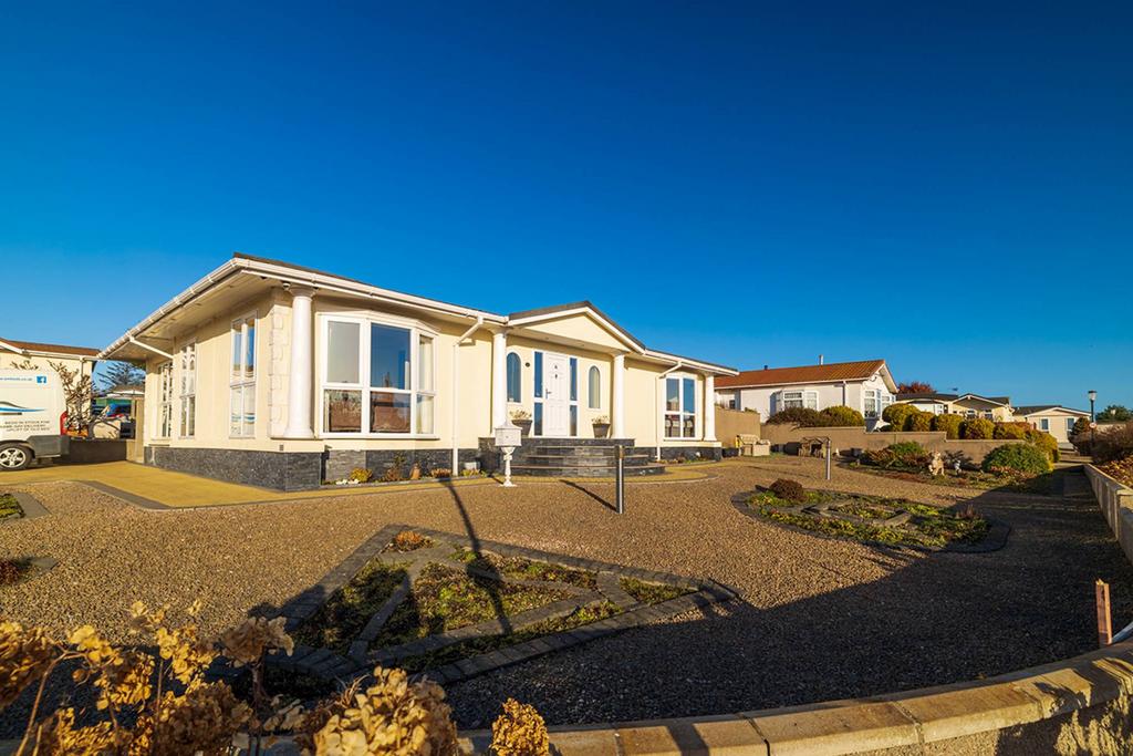 1a Marywell Park Homes, Nigg, Aberdeen, AB12 4LQ 4 bed park home for