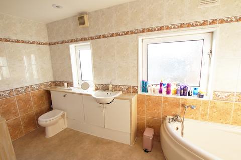 168 Stephenson Way, Corby, NN17 1DF