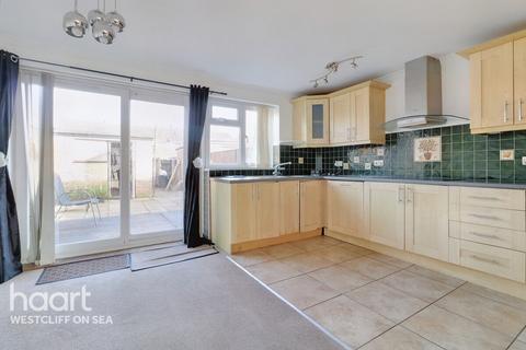 275 Eagle Way, Shoeburyness, Southend-on-sea, SS3 9YH