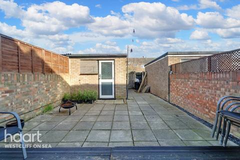 275 Eagle Way, Shoeburyness, Southend-on-sea, SS3 9YH