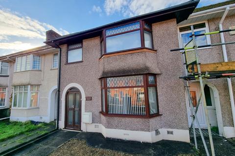 3 bedroom terraced house for sale - Carmarthen Road, Cwmbwrla, Swansea, City And County of Swansea.
