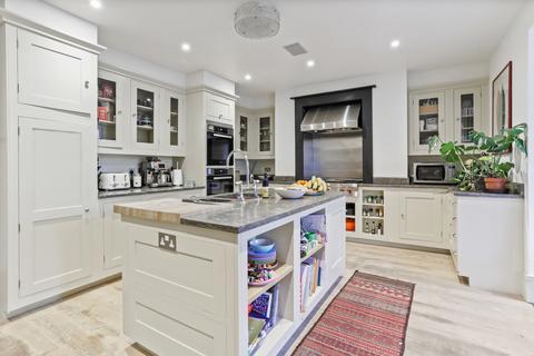5 bedroom terraced house to rent - Addison Avenue, London, W11