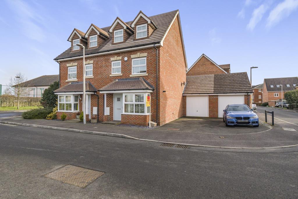 Heath, Thatcham, RG19 4 bed semidetached house £425,000