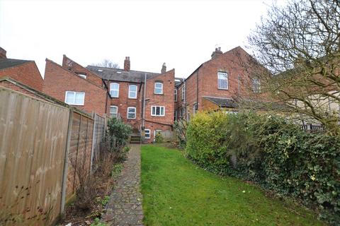 3 bedroom terraced house for sale, Harrowby Road, Grantham