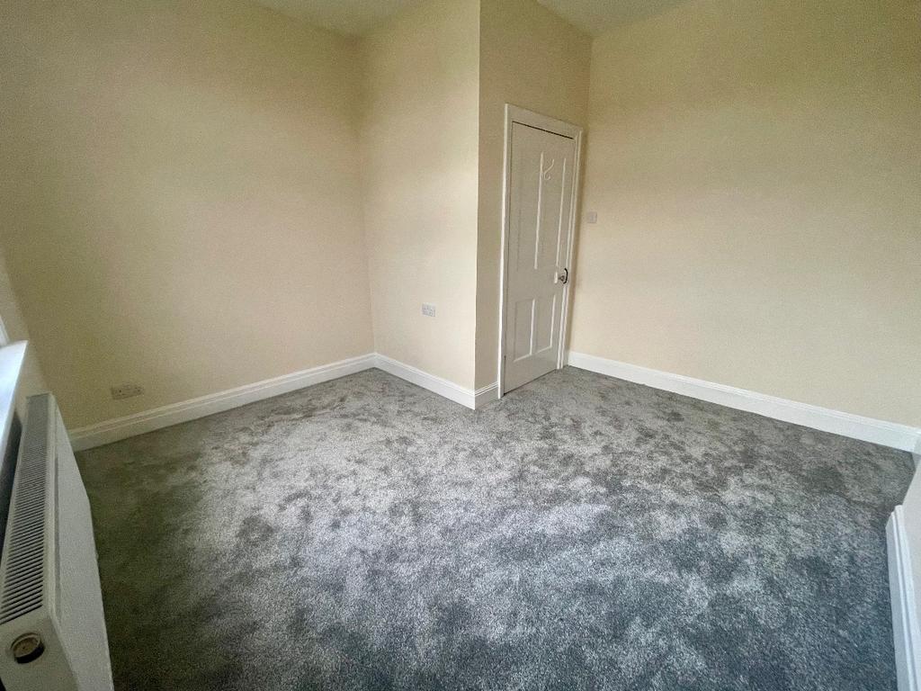 Bedroom 3 (overlooking Front Garden)
