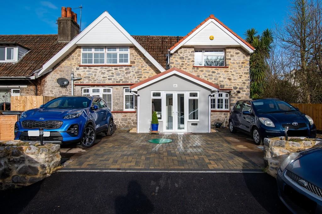 Southleaze Cottages off Fullers Lane, very flexible 5