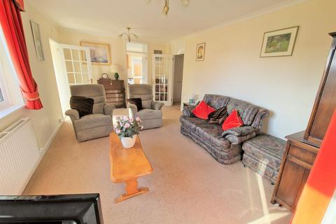 17 Perrys Gardens, West Hill, Ottery St Mary, EX11 1XA