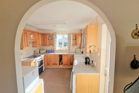 17 Perrys Gardens, West Hill, Ottery St Mary, EX11 1XA