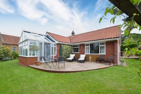 2 bedroom detached bungalow for sale, Ringstead