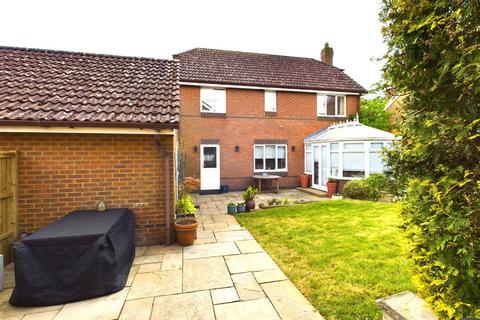 4 bedroom detached house for sale, Knights Orchard, HP1