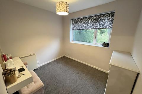 16 Atherstone Close, Shirley, Solihull, B90 1AU