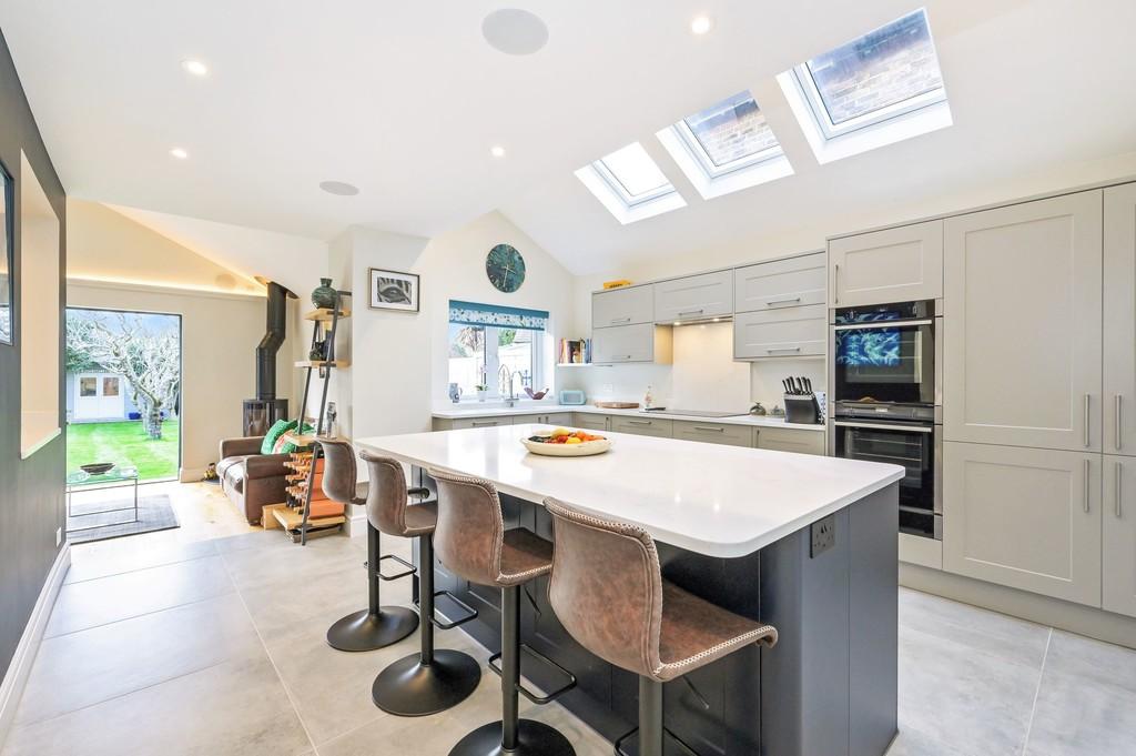 Stirling Road, Chichester 4 bed detached house £875,000