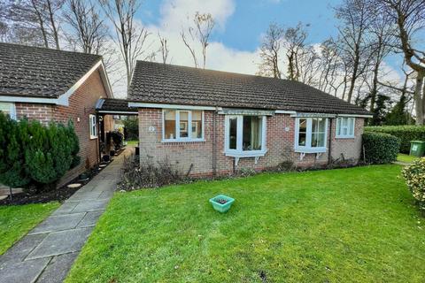 1 bedroom semi-detached bungalow for sale - Portershill Drive, Shirley
