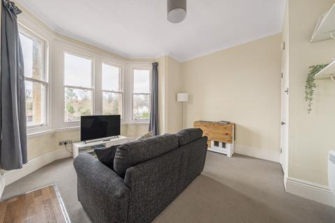 1 bedroom apartment for sale - Upper Edgeborough Road, Guildford, Surrey, GU1
