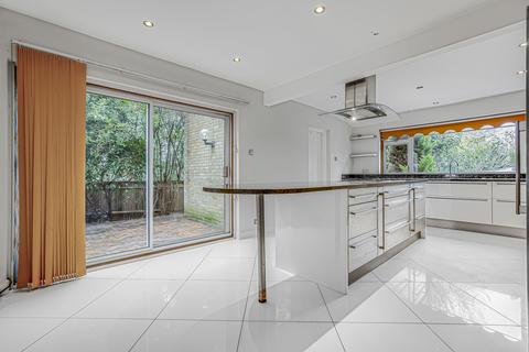 16 West Road, London, W5 2QL