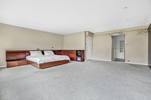 16 West Road, London, W5 2QL
