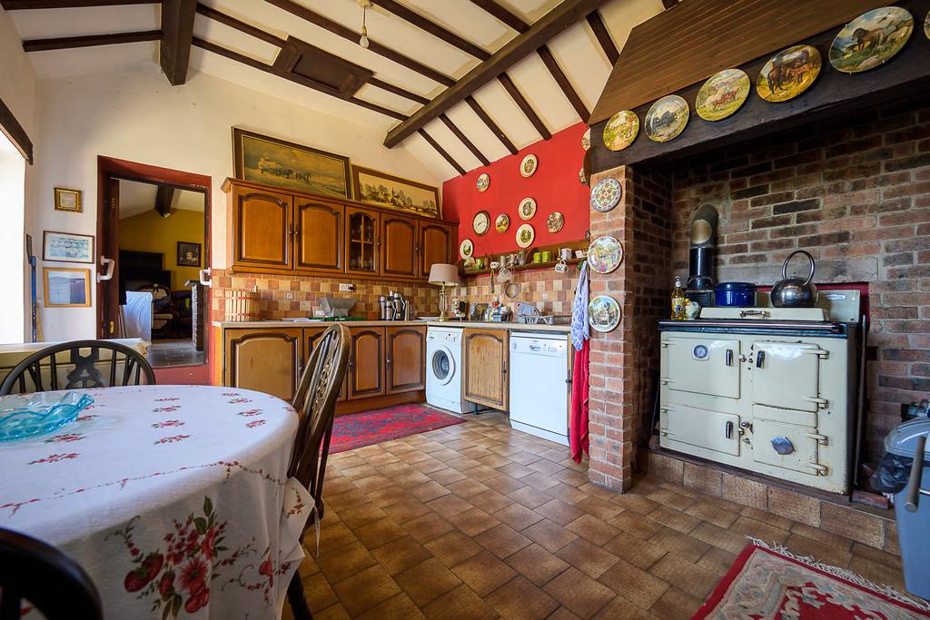 Wigpool 5 bed barn conversion for sale £1,100,000