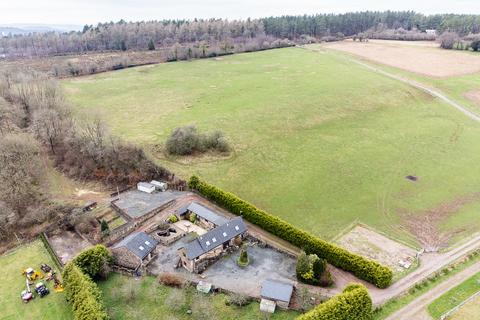 5 bedroom barn conversion for sale - Wigpool
