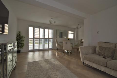 74 Brooklands Road, Brantham, Manningtree, CO11 1RP