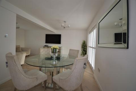 74 Brooklands Road, Brantham, Manningtree, CO11 1RP