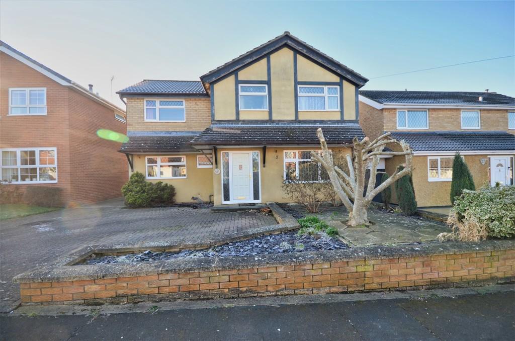 Anderson Drive, Kettering 5 bed detached house £350,000