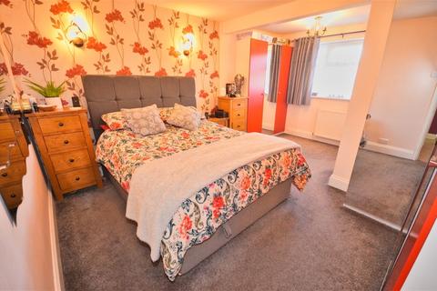 12 Anderson Drive, Kettering, NN15 5DG