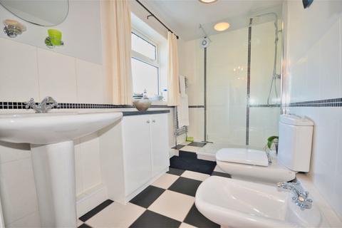 12 Anderson Drive, Kettering, NN15 5DG