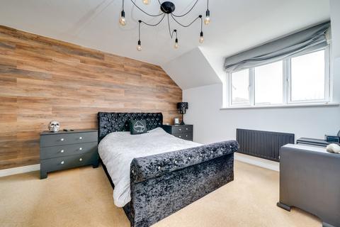 34 Buttercup Way, Drighlington, Bradford, BD11 1EE
