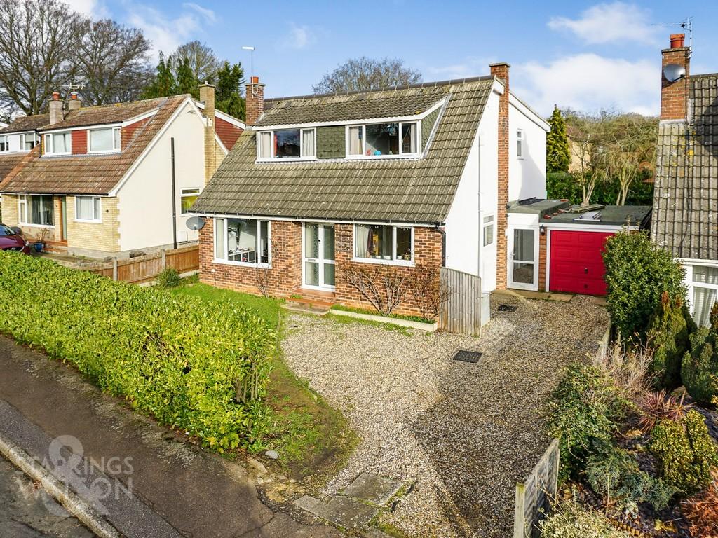 Rosebery Avenue Poringland Norwich 5 Bed Detached House For Sale £