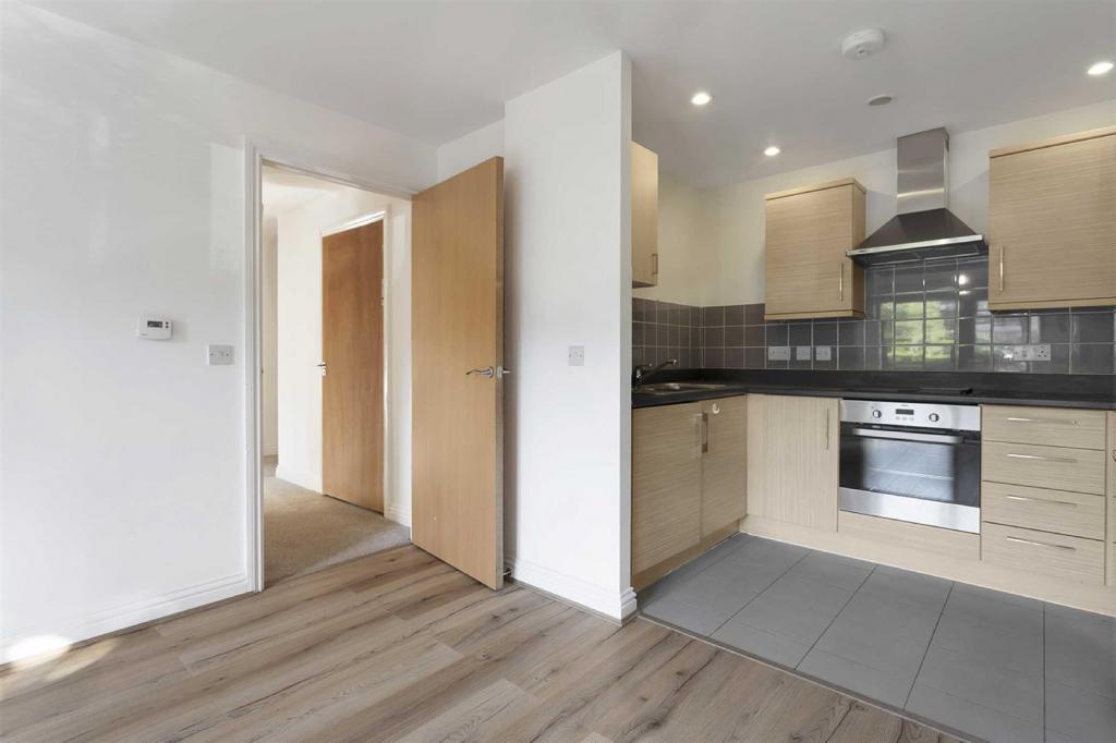 Joslin-avenue-colindale-london