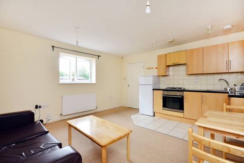 Flat 5, 97 Western Road, Mitcham, CR4 3EE