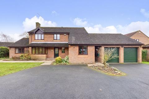 26 Grove Drive, Woodhall Spa, LN10 6RT