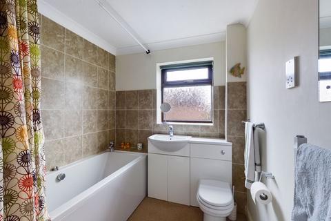 26 Grove Drive, Woodhall Spa, LN10 6RT