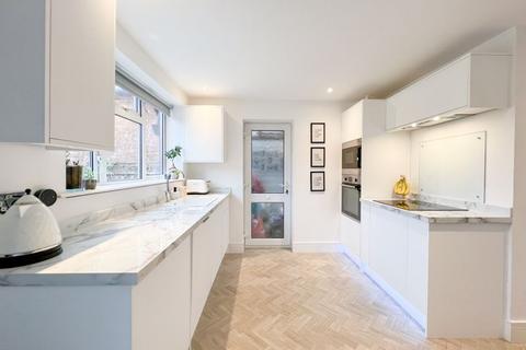 11 Brabham Crescent, Sutton Coldfield, B74 2BN