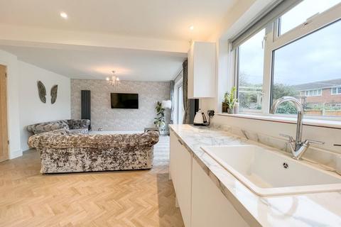 11 Brabham Crescent, Sutton Coldfield, B74 2BN