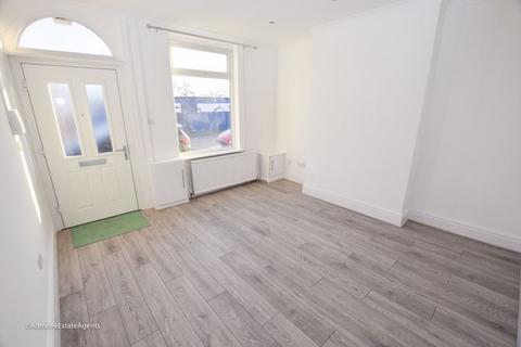 2 bedroom terraced house to rent, Victoria Street, Denton, Manchester