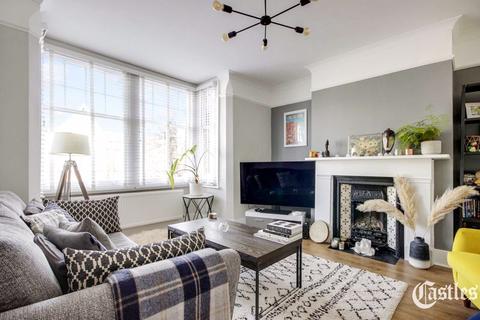 47b Belsize Avenue, London, N13 4TL