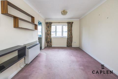 1 bedroom retirement property for sale - Vienna Close, Ilford
