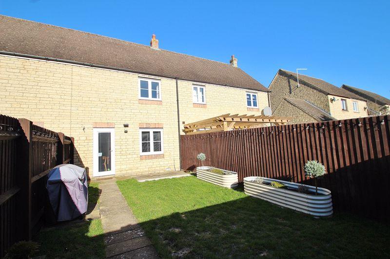 BARRINGTON CLOSE, Deer Park, Witney... 2 bed terraced house £295,000