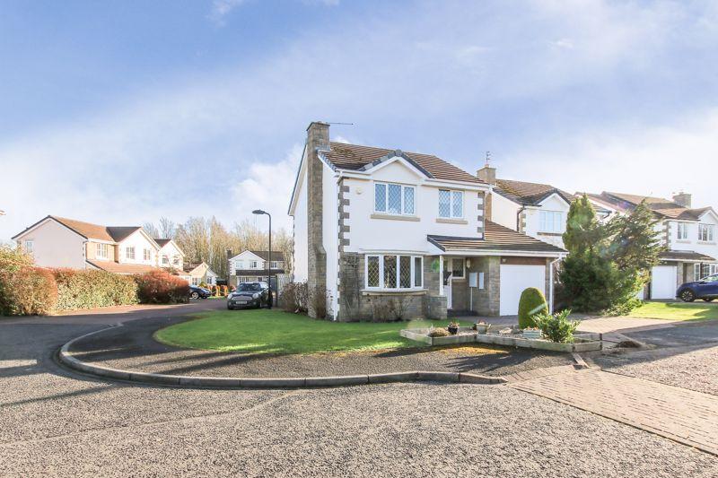 Harwood Drive, Killingworth, NE12 3 bed detached house for sale £290,000