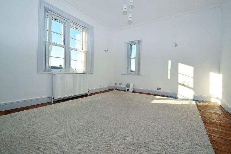 Lounge Dining Room