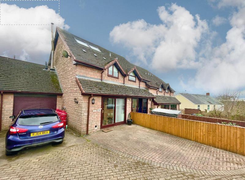 Hill park, yorkley, lydney, gloucestershire, gl15