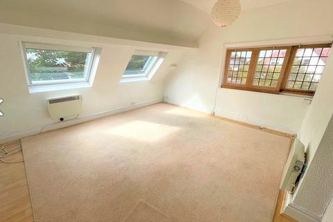 2 bedroom flat for sale - Flat 7, The Heathers, Exmouth, EX8