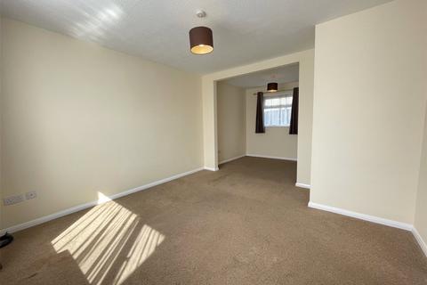 3 bedroom terraced house to rent, Walnut Way, Barnstaple, Devon, EX32