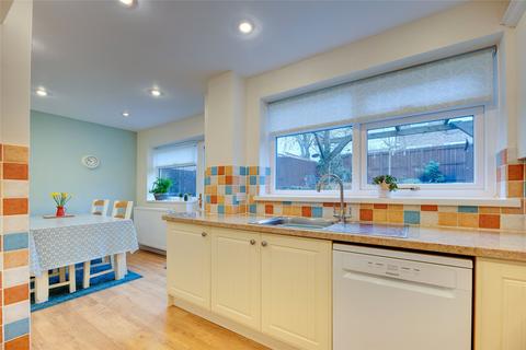 17 Clockburnsyde Close, Whickham, Newcastle Upon Tyne, NE16 5UR