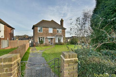 5 bedroom detached house for sale - Whitehouse Avenue, Bexhill-on-Sea, TN39
